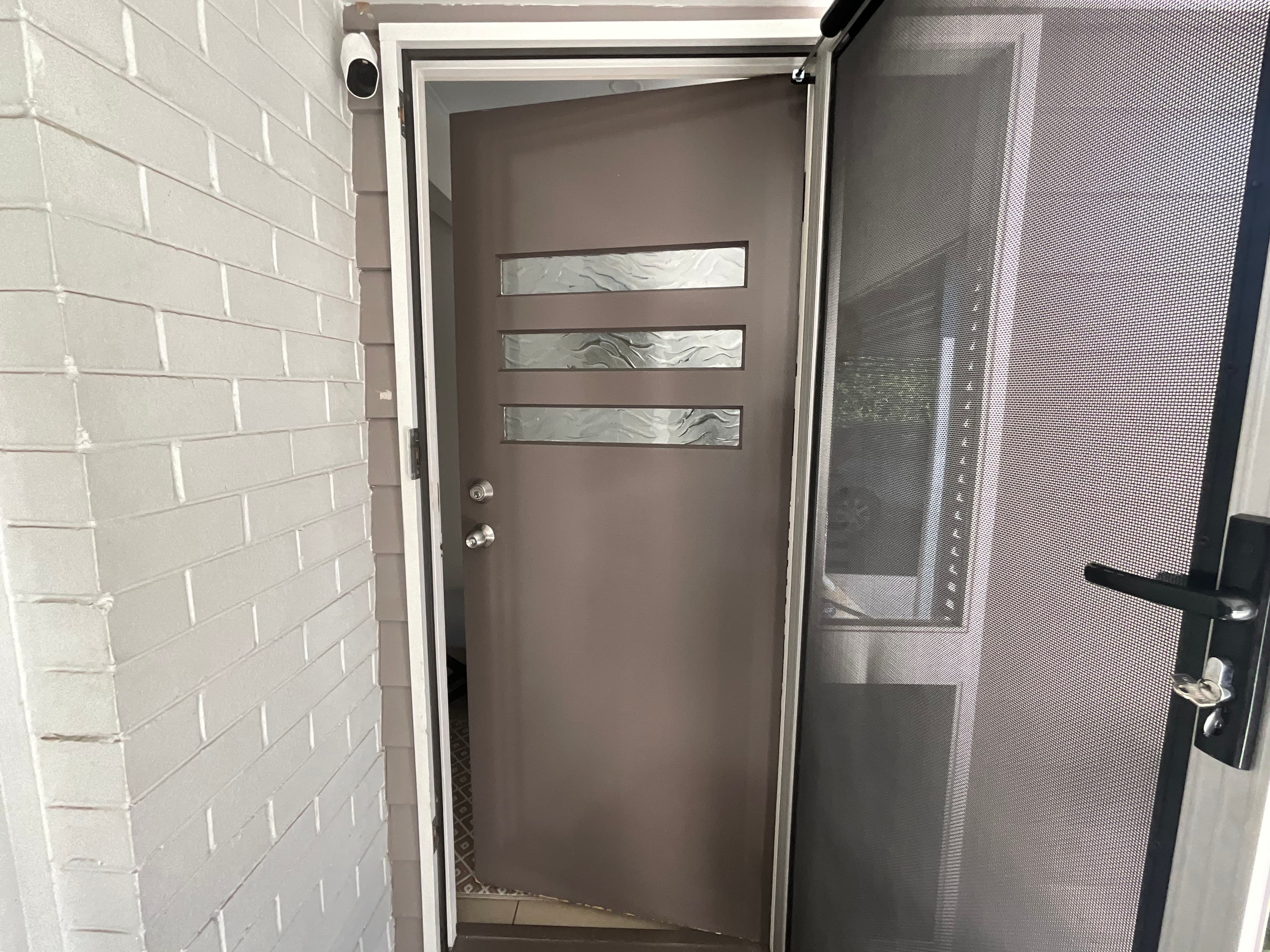 Residential Repaint, Macgregor | Metro Painting Group