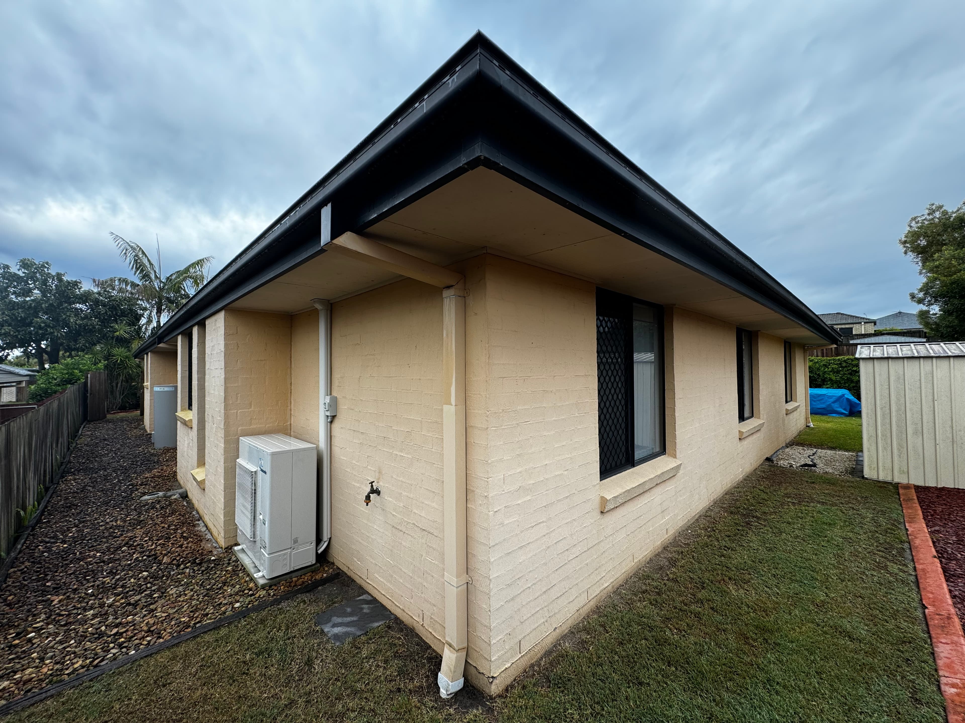 Full Exterior Repaint, Parkinson | Metro Painting Group