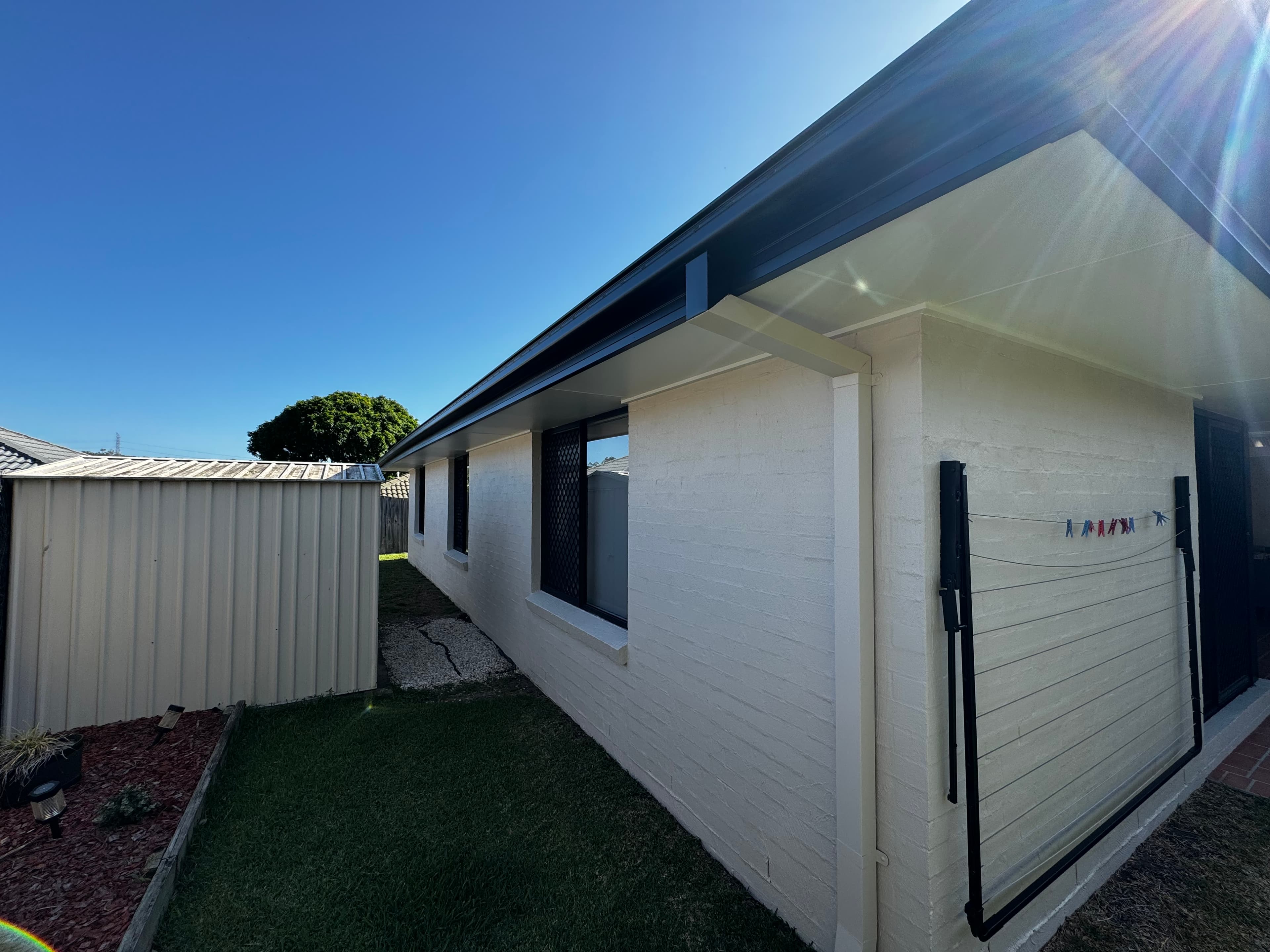 Full Exterior Repaint, Parkinson | Metro Painting Group