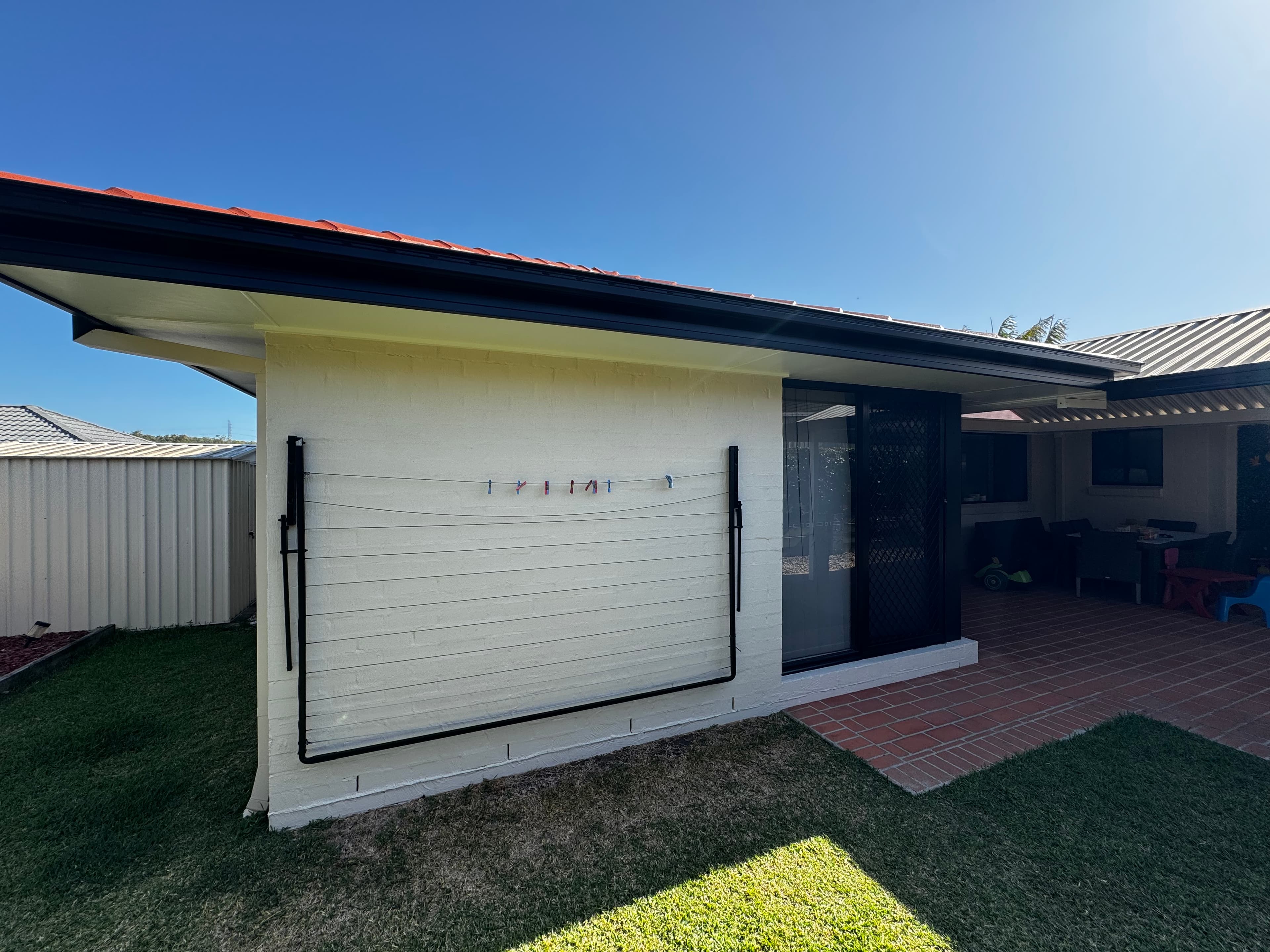 Full Exterior Repaint, Parkinson | Metro Painting Group