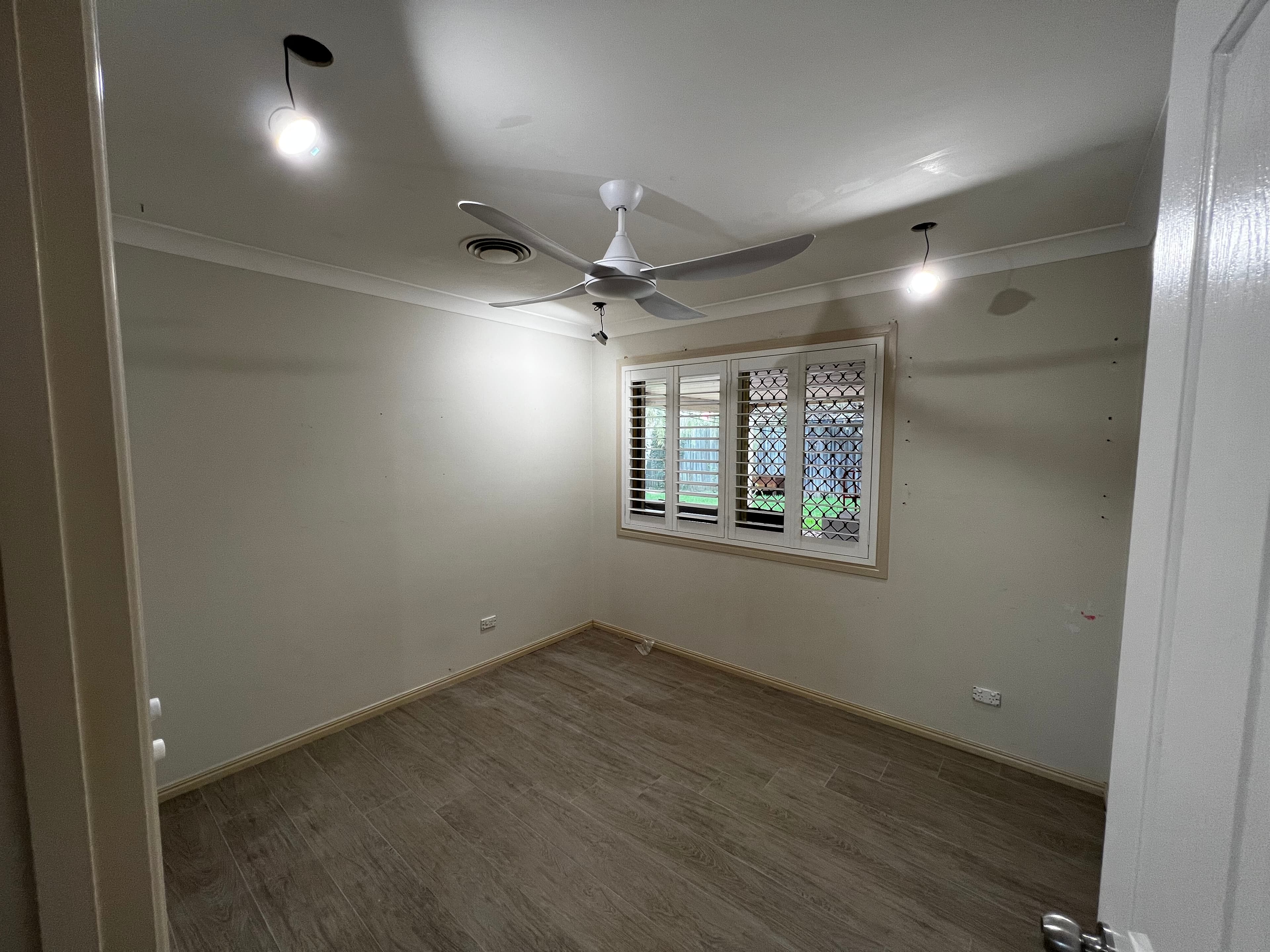 Full Interior Repaint, Parkinson (Bellview) | Metro Painting Group