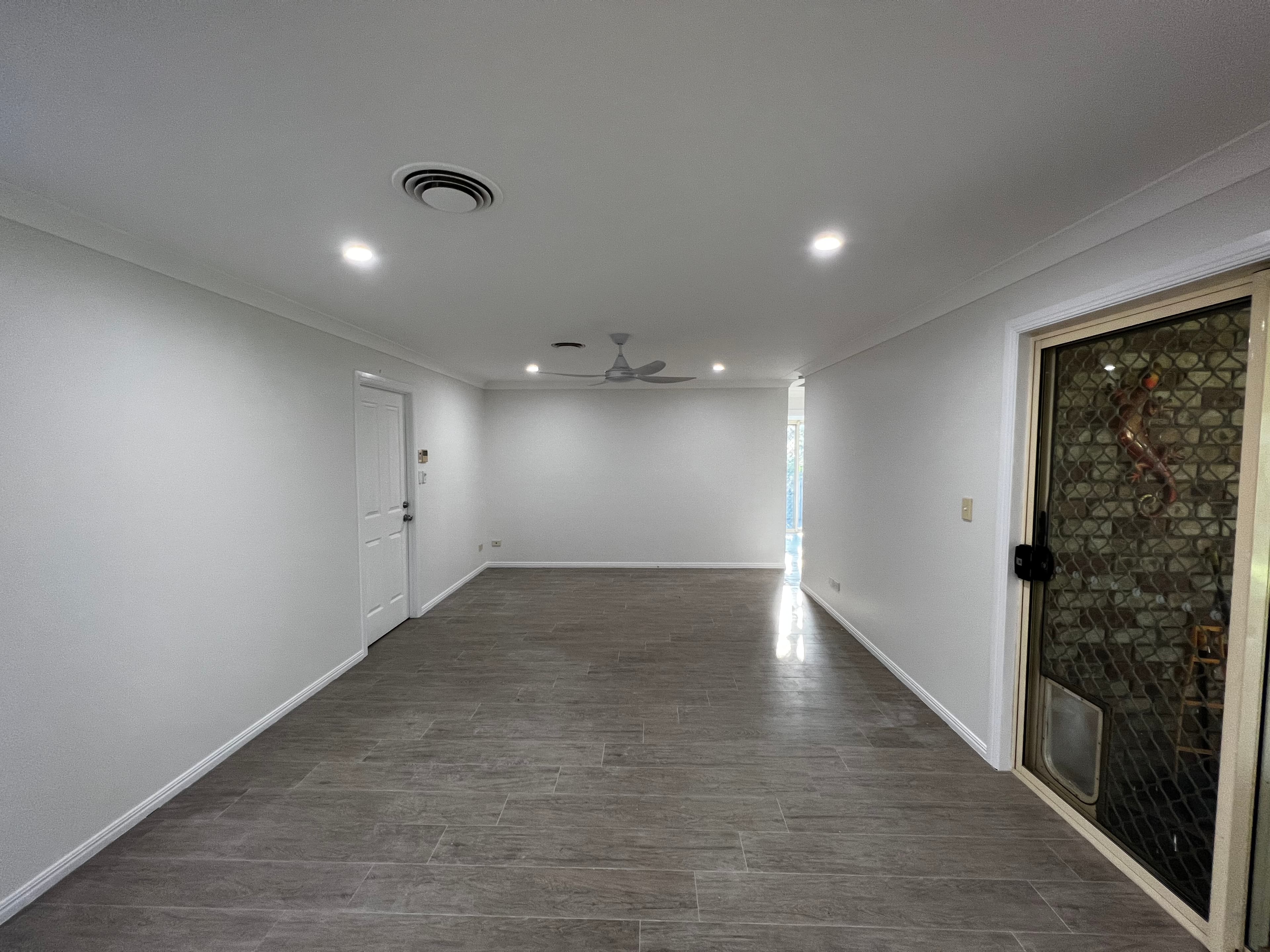 Full Interior Repaint, Parkinson (Bellview) | Metro Painting Group