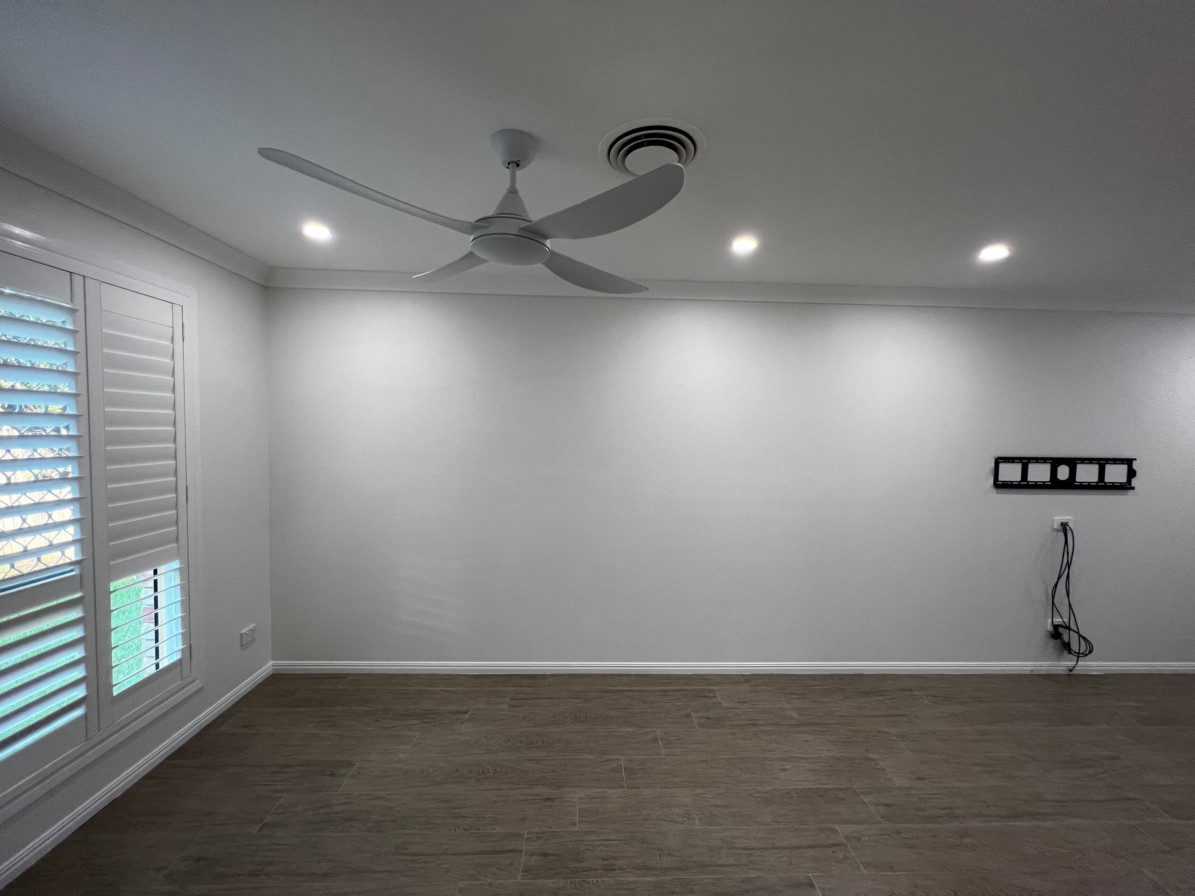 Full Interior Repaint, Parkinson (Bellview) | Metro Painting Group