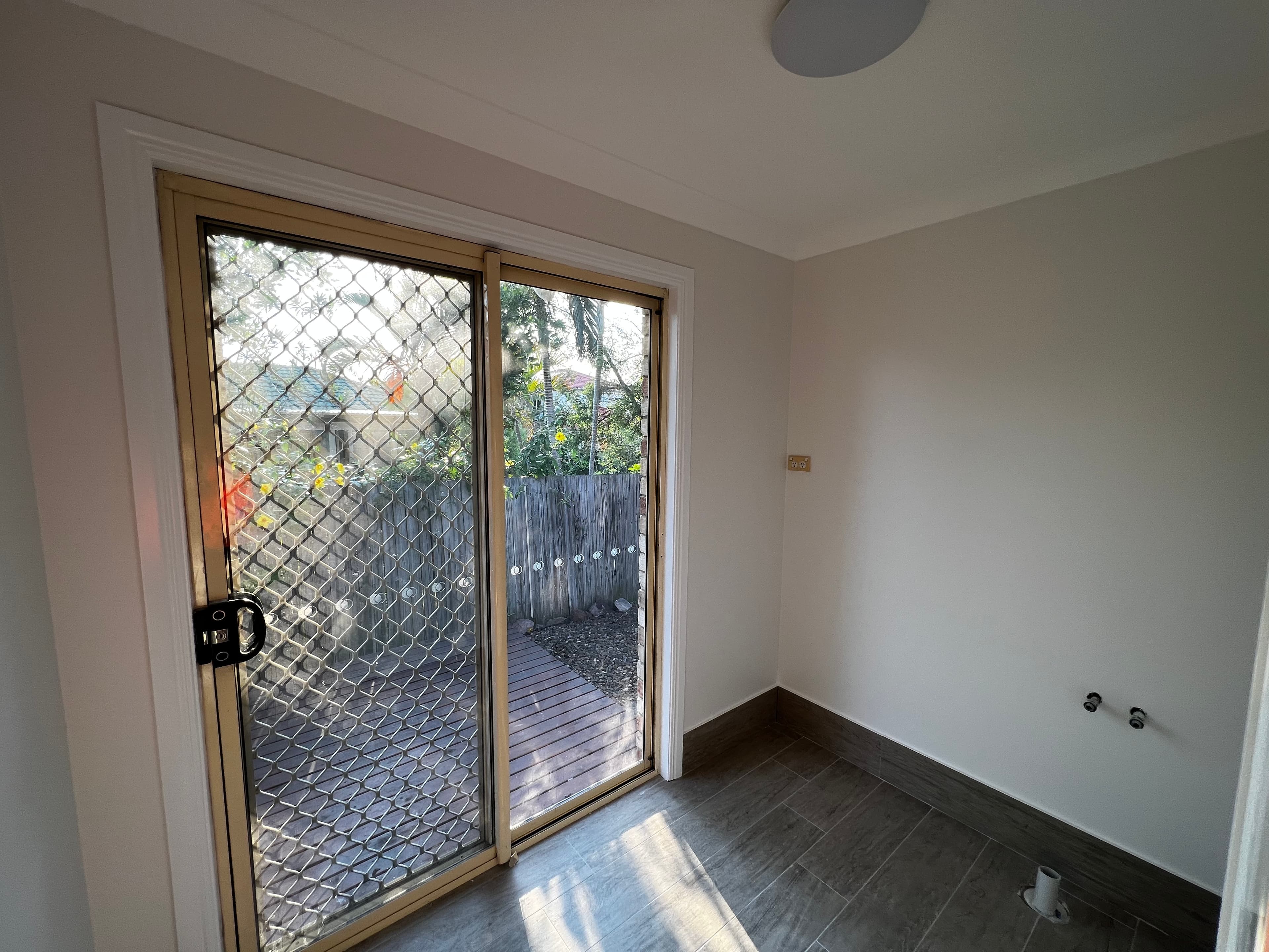 Full Interior Repaint, Parkinson (Bellview) | Metro Painting Group
