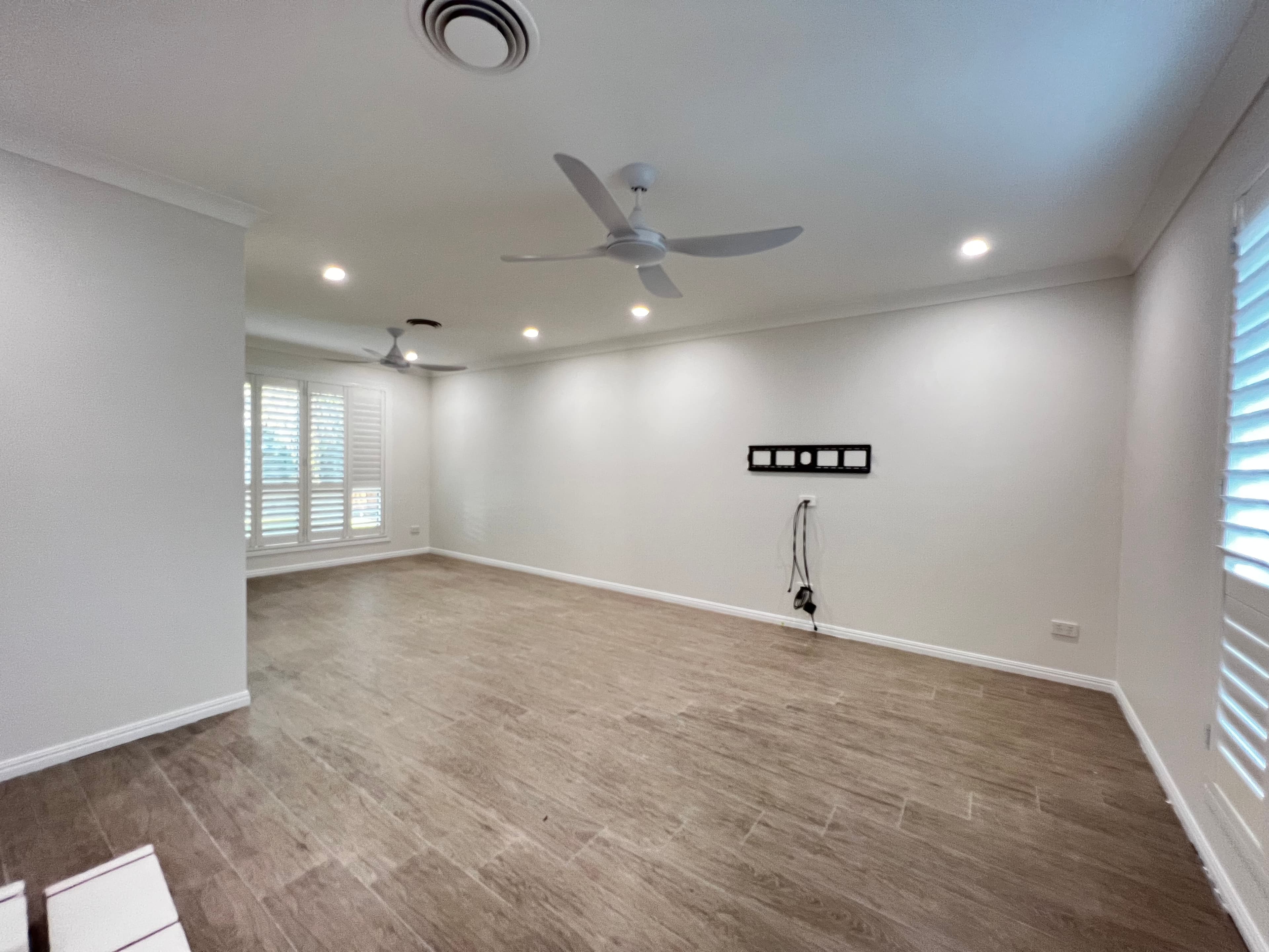 Full Interior Repaint, Parkinson (Bellview) | Metro Painting Group