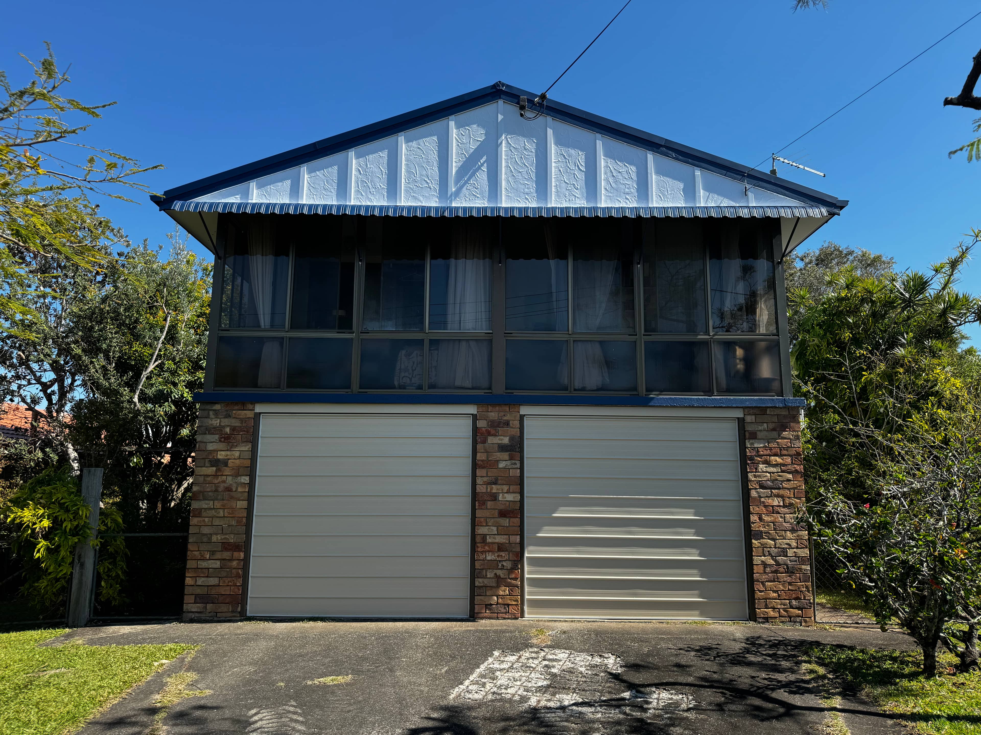 Exterior painting completed by Metro Painting Group in Victoria Point, 4165
